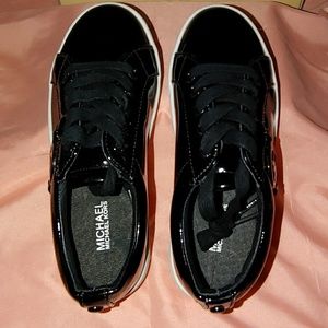 Michael Kors Shoes - Size 13Y Michael Kors Sneakers Michael Kors Shoes - Size 13Y Michael Kors Sneakers